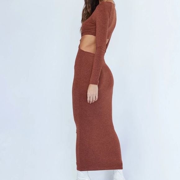 LUCA LONG SLEEVE MAXI DRESS BROWN - Picture 4 of 5